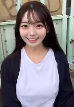 美女散步